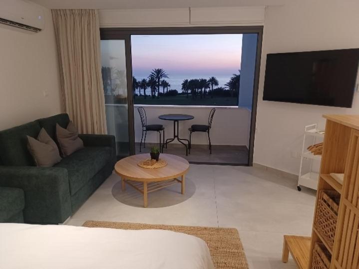 Terrazza Suites Paphos Exteriér fotografie